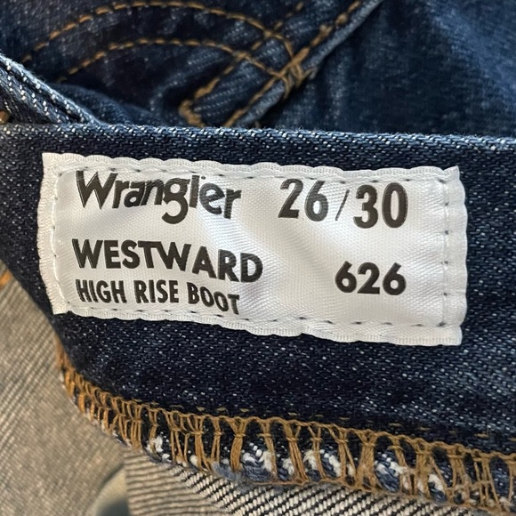 Wrangler Westward 626 High Rise Boot Jeans Women’s 26 30” Inseam Blue Dark Wash - Picture 13 of 16
